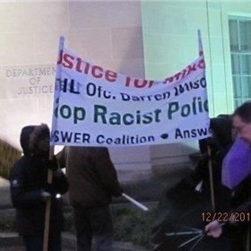 اعتراض مقابل وزارت دادگستری واشنگتن به تبعیض نژادی