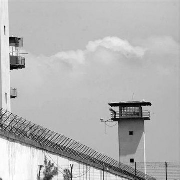 نظام اعطای آزادی مشروط به زندانیان