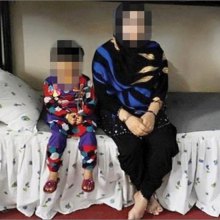 زنان زندانی با کمک دستبندهای الکترونیک به خانه باز می‌گردند - زنان